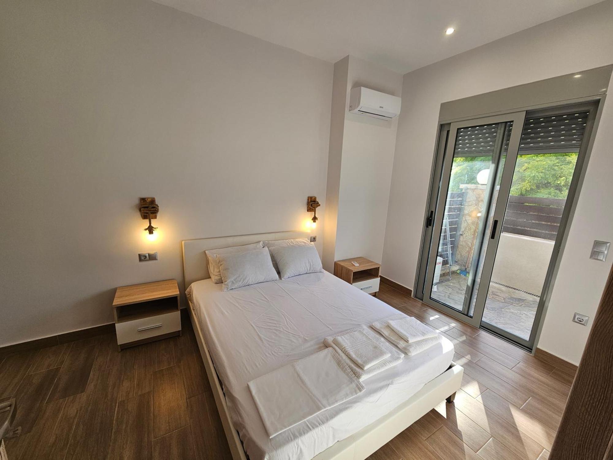Cute Corner Apartment Khalkoutsion Bagian luar foto